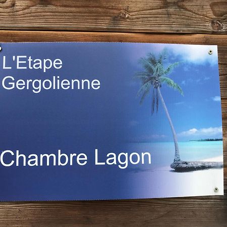 Le Lagon Jargeau Экстерьер фото